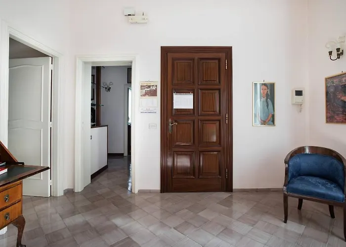 Donna Elisa 别墅 *