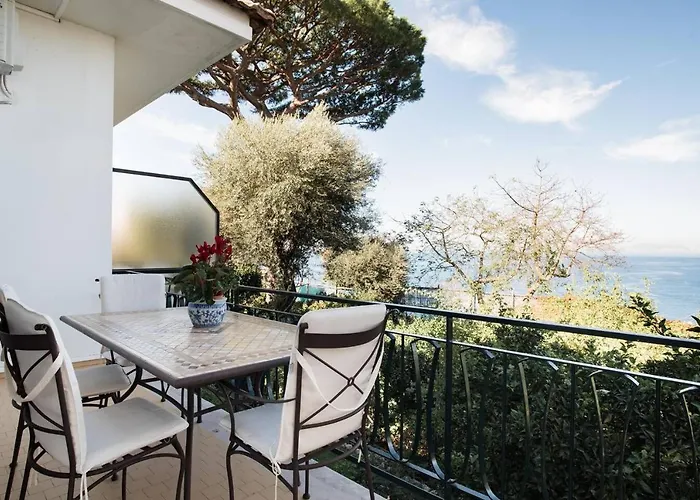 Donna Elisa ヴィラ