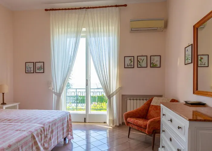 Donna Elisa * ソレント